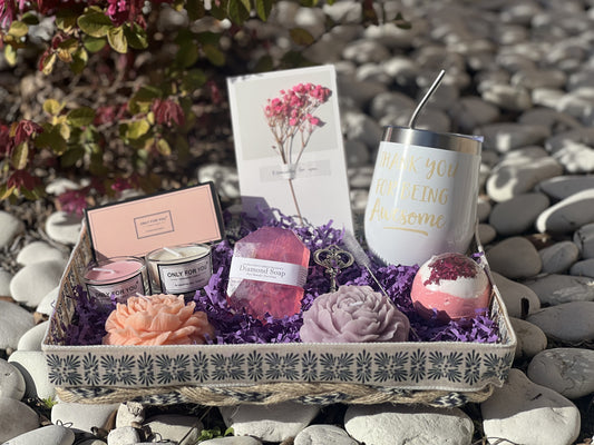 BlossomandRelaxCustomGiftBasket