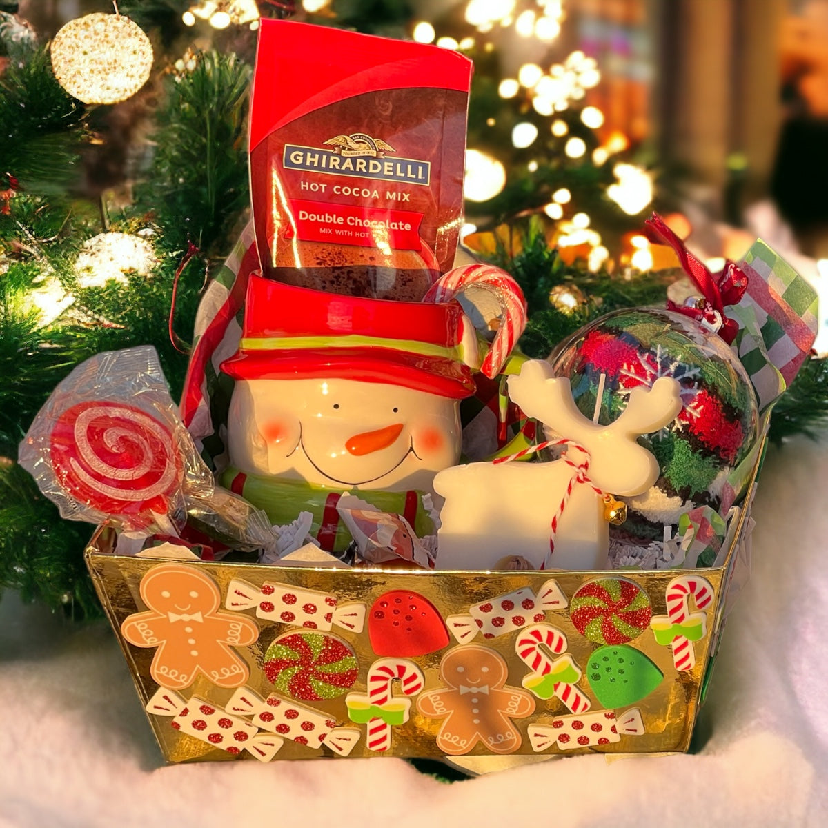 Gingerbread Delight Holiday Basket Christmas Cup